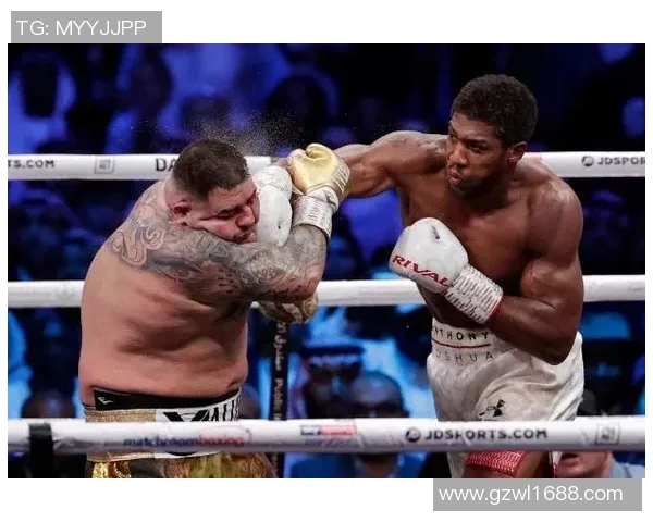 泰森与小罗伊琼斯称重现场火药味十足备战传奇对决引发拳迷热议