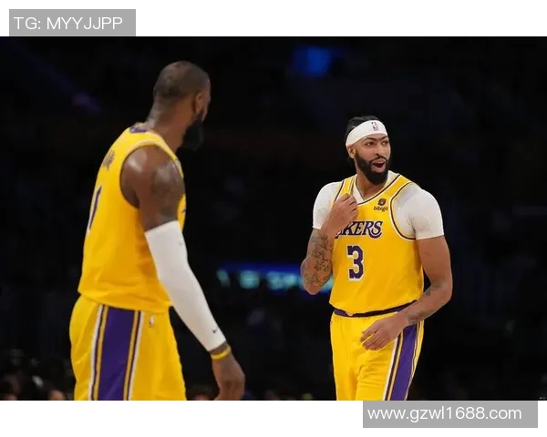 湖人与爵士季后赛历史对决回顾与分析探讨 湖人与爵士季后赛历史对决回顾与分析探讨