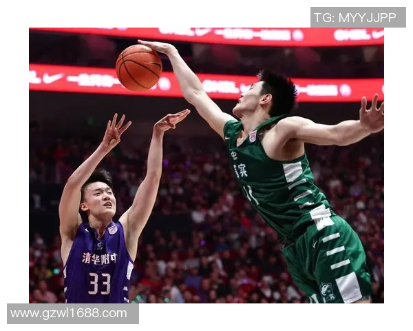 任骏飞领衔球队奋战新赛季展现实力与风采的精彩旅程 任骏飞领衔球队奋战新赛季展现实力与风采的精彩旅程