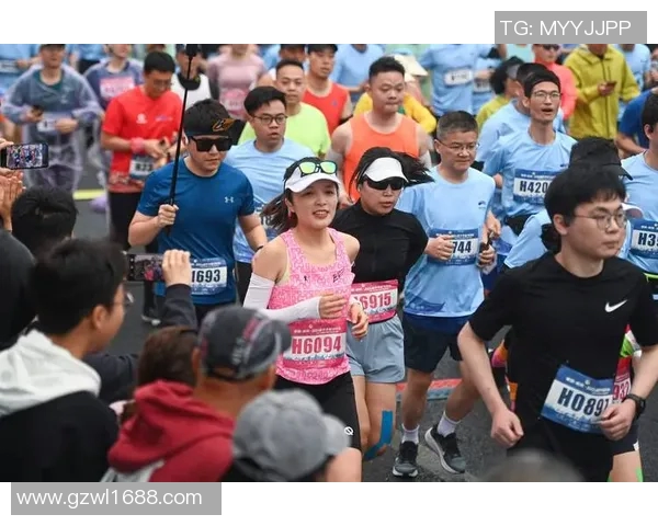 杭州城市马拉松评析:攀岩队在技术表现上的亮眼表现与发展潜力MBA 杭州城市马拉松评析:攀岩队在技术表现上的亮眼表现与发展潜力MBA