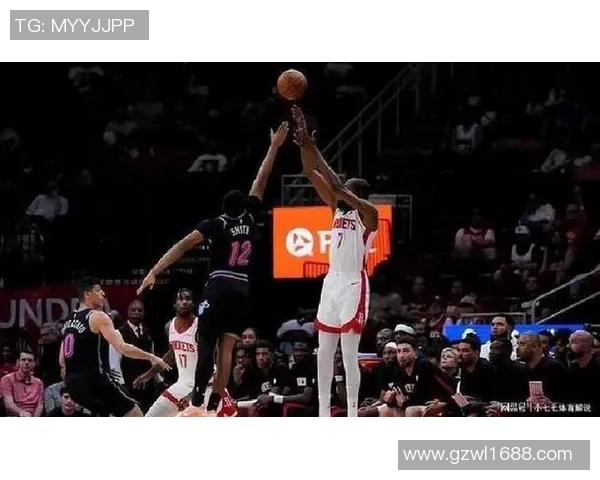 热火与火箭正进行激烈对决直播精彩瞬间不容错过 热火与火箭正进行激烈对决直播精彩瞬间不容错过